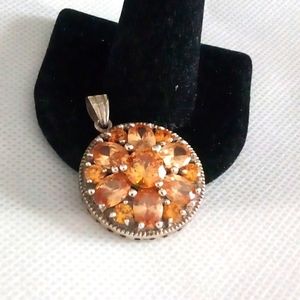 Vintage imperial topaz pendant 🤗